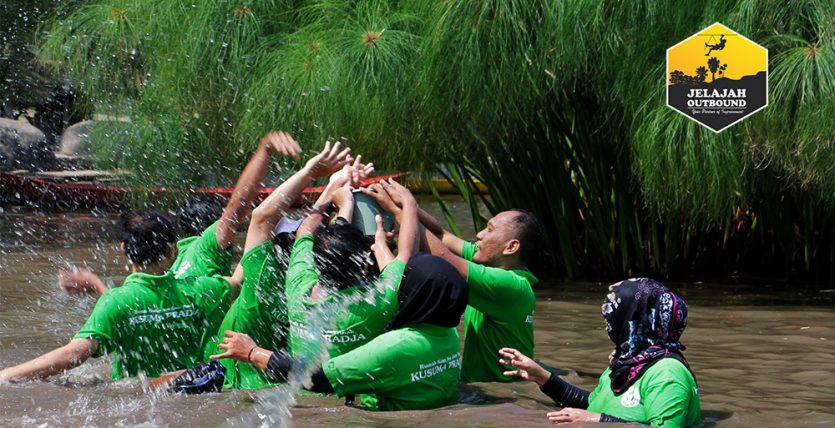 outbound team building